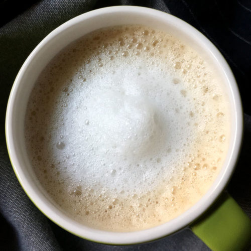 https://www.adayinthekitchen.com/wp-content/uploads/2019/12/ginger-milk-tea-latte-720x720-500x500.jpg